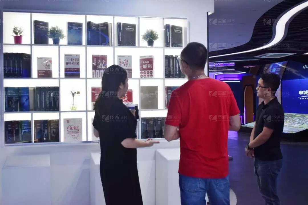 新東潤地產(chǎn)到訪臣通公司，深度探討三亞項目發(fā)展狀況